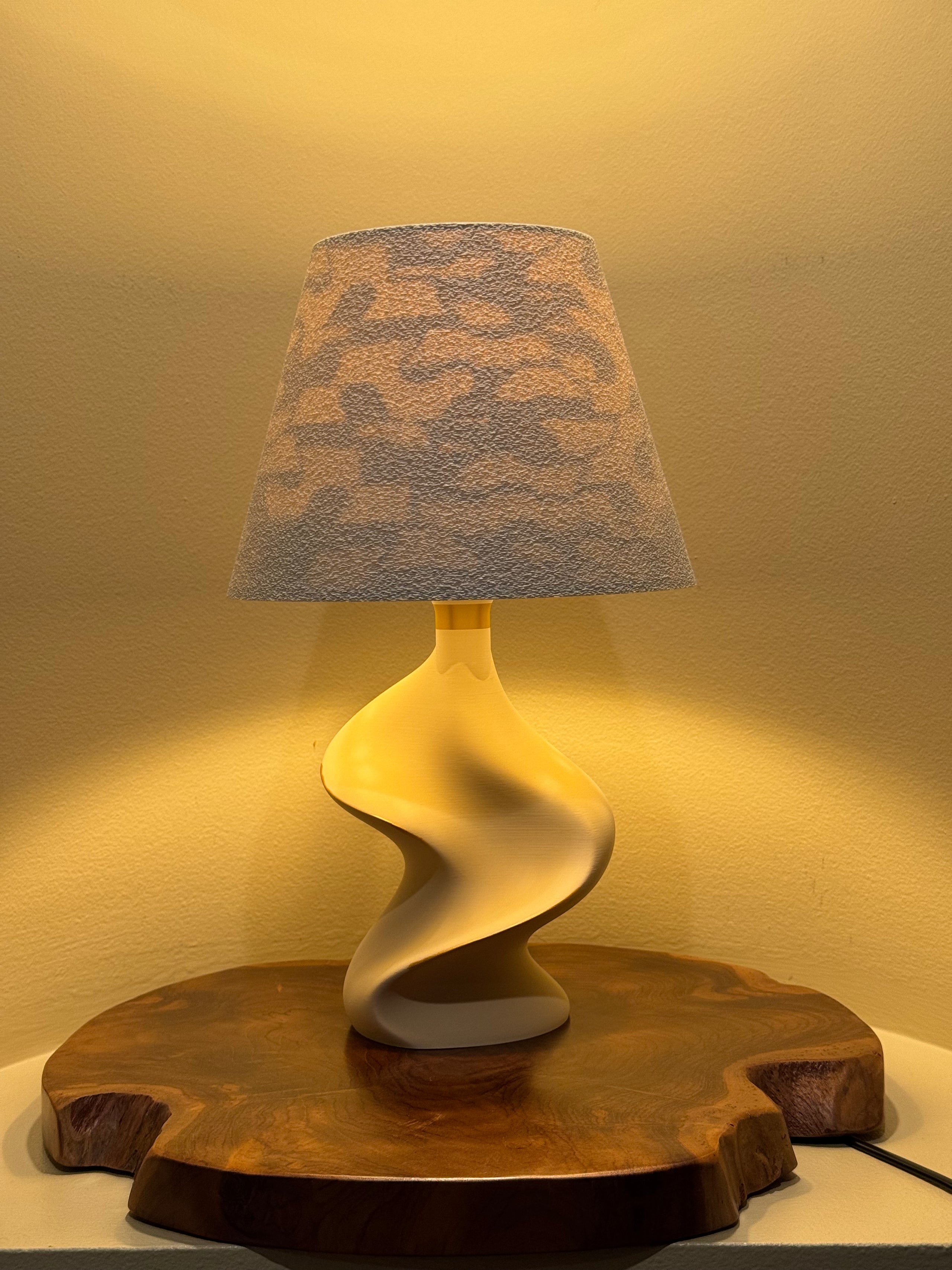 LUMENZA AUROR